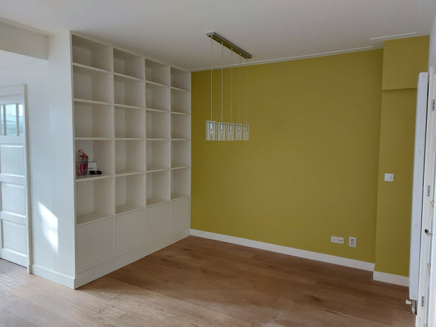 <h1>egaal. kleur.</h1><h1><span style="text-decoration:underline">In balans.</span></h1>